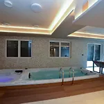 Διαμέρισμα Laguna 57 *