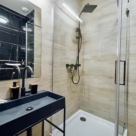 Laguna 57 * 波兰尼卡-兹德鲁伊